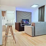 Residence-apartment-giuliano-punta Skala By Interhome דירה