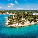 Residence-apartment-giuliano-punta Skala By Interhome דירה *